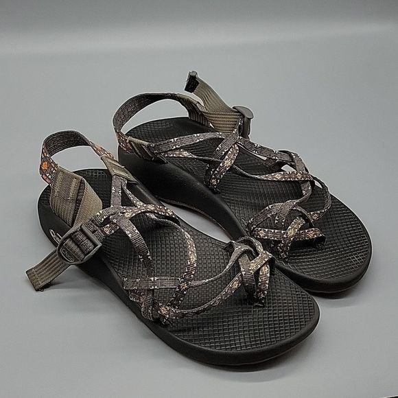 Chaco ZX2 Creed Golden Classic Strappy Sandals, Women’s size 11 - Picture 2 of 8